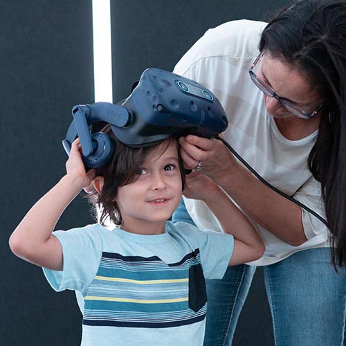 LDM_1641-Square Child wearing VR headset